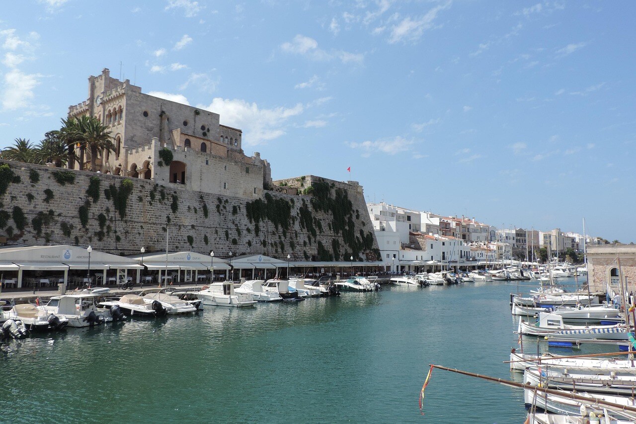 Ciutadella Menorca Binter