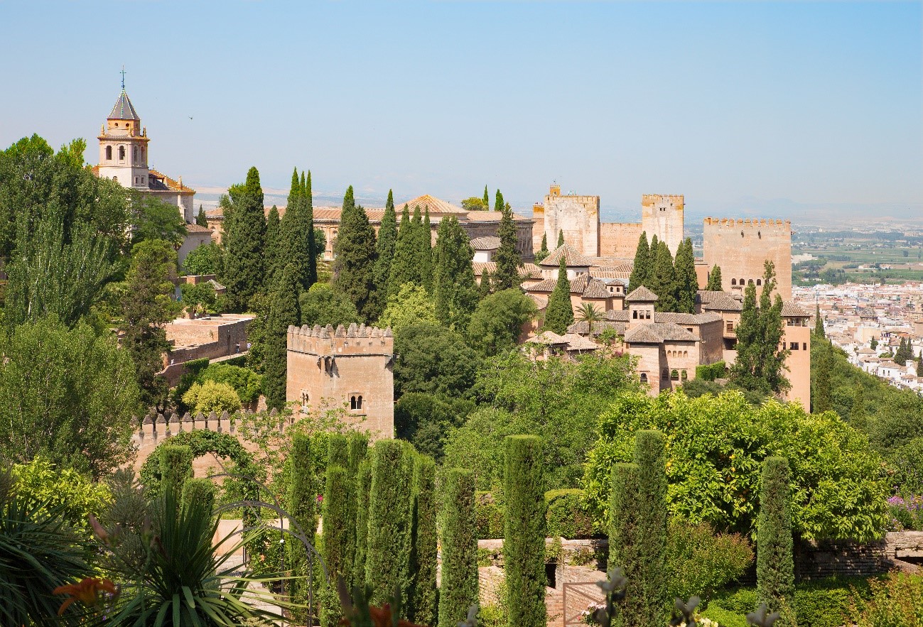 Vista de la Alhambra de Granada desde el Albaicín.