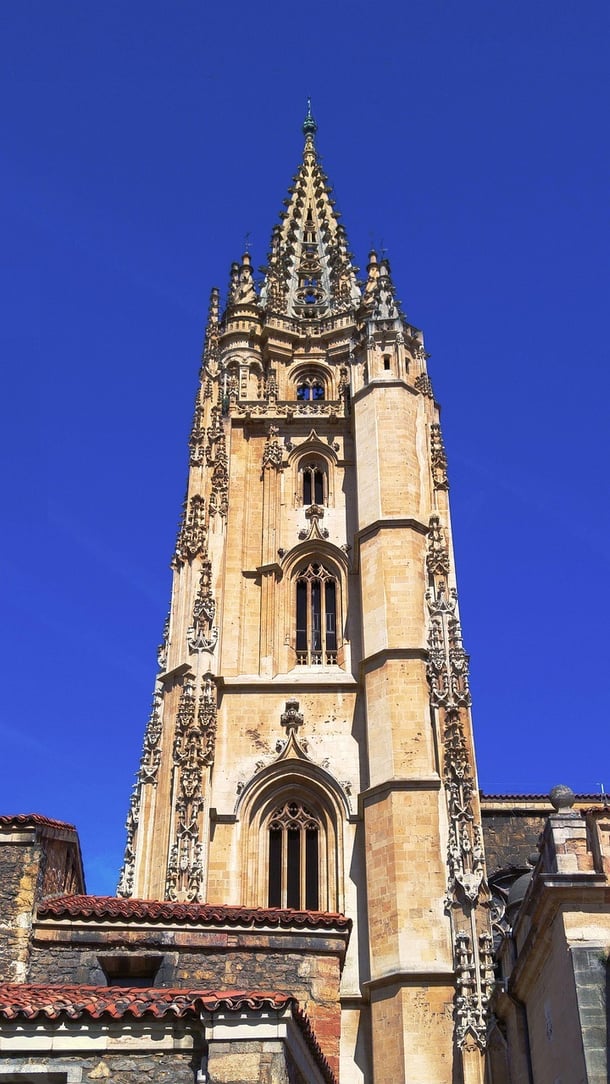 Oviedo Binter