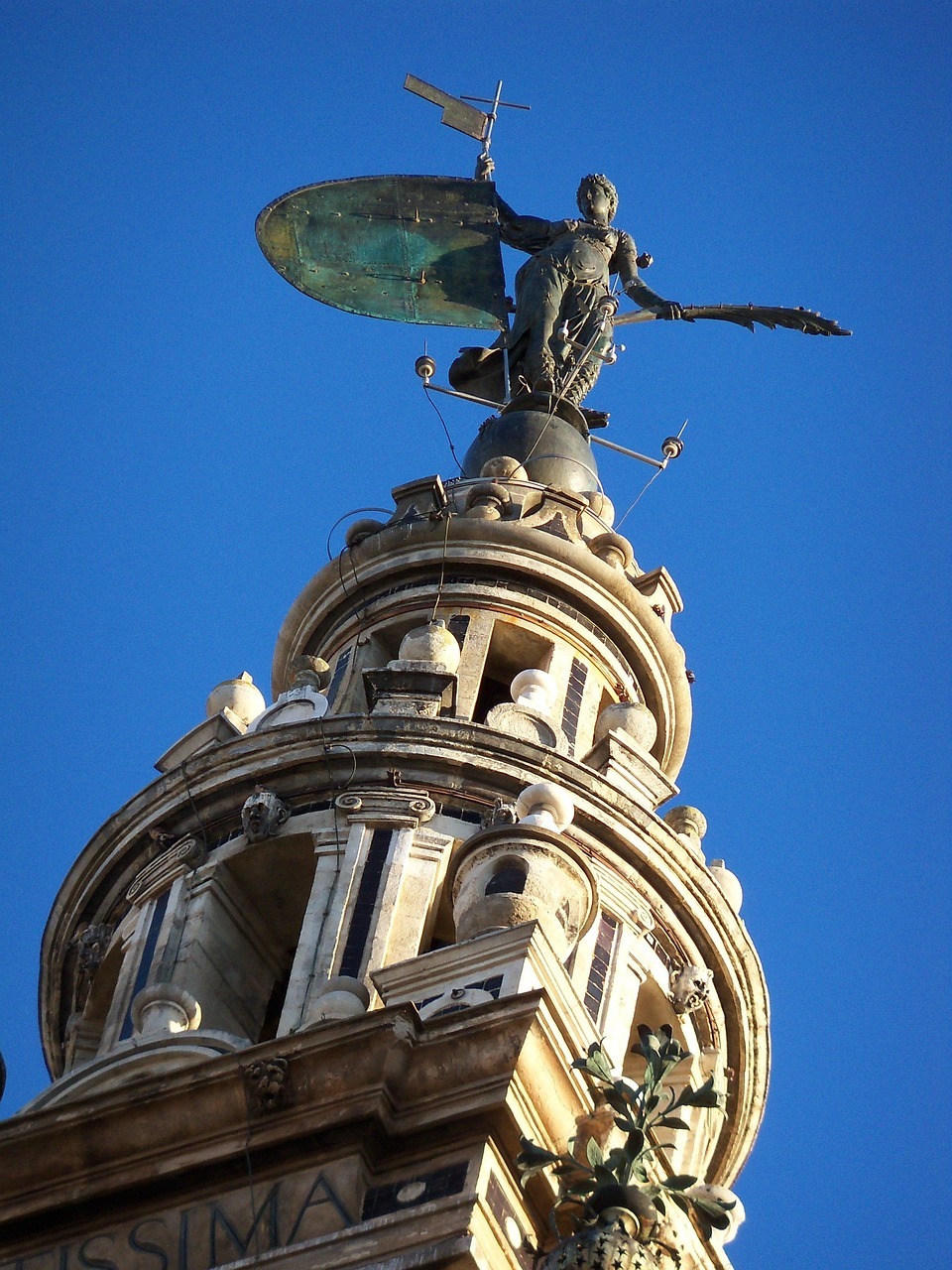 giraldillo sevilla