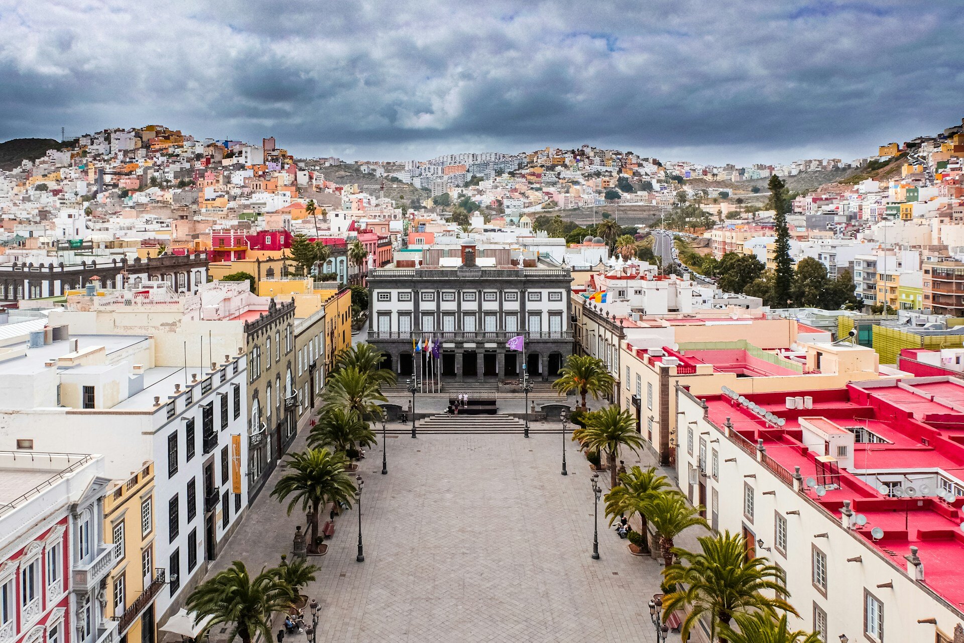 plaza mayor santa ana gran canaria binter