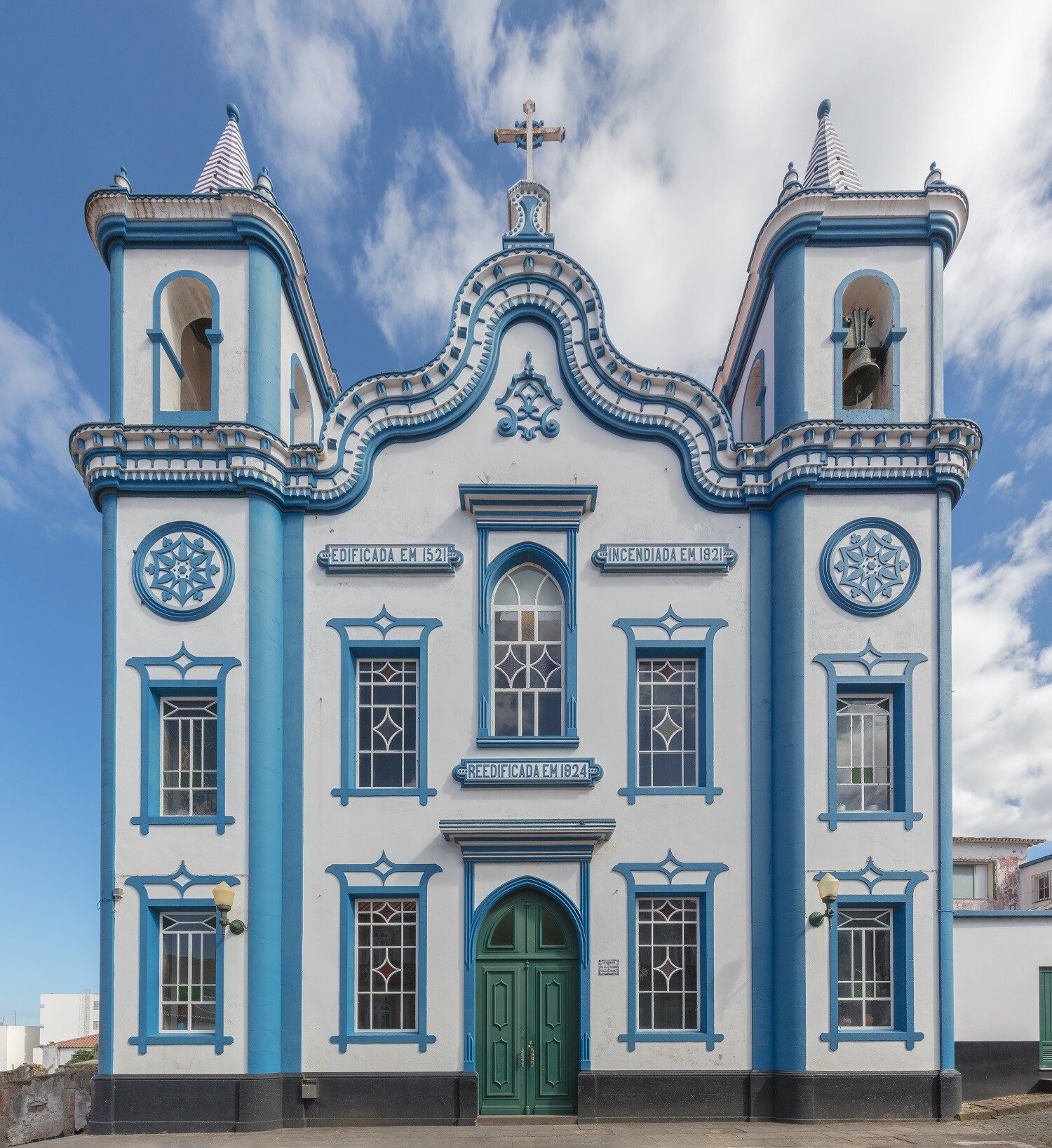 que ver en terceira